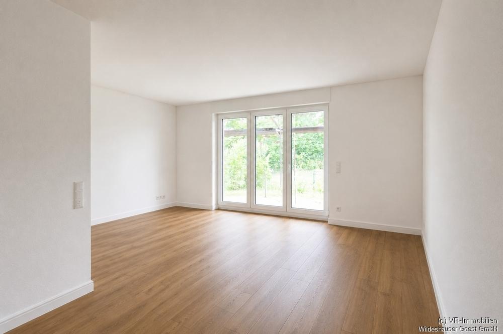 Erstbezug mit Stil: Gehobene 3-Zimmer-Erdgeschosswohnung in Hoykenkamp - Photo 1