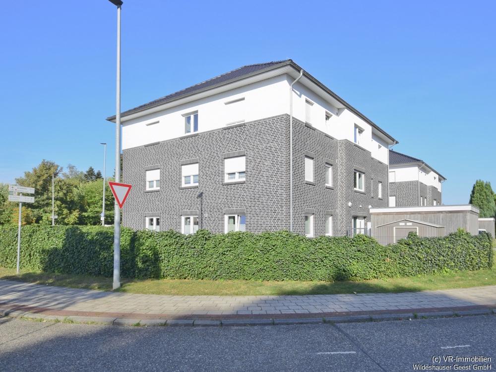 3 ZKB Wohnung mit Balkon und ausgebautem Dachboden - Photo 3