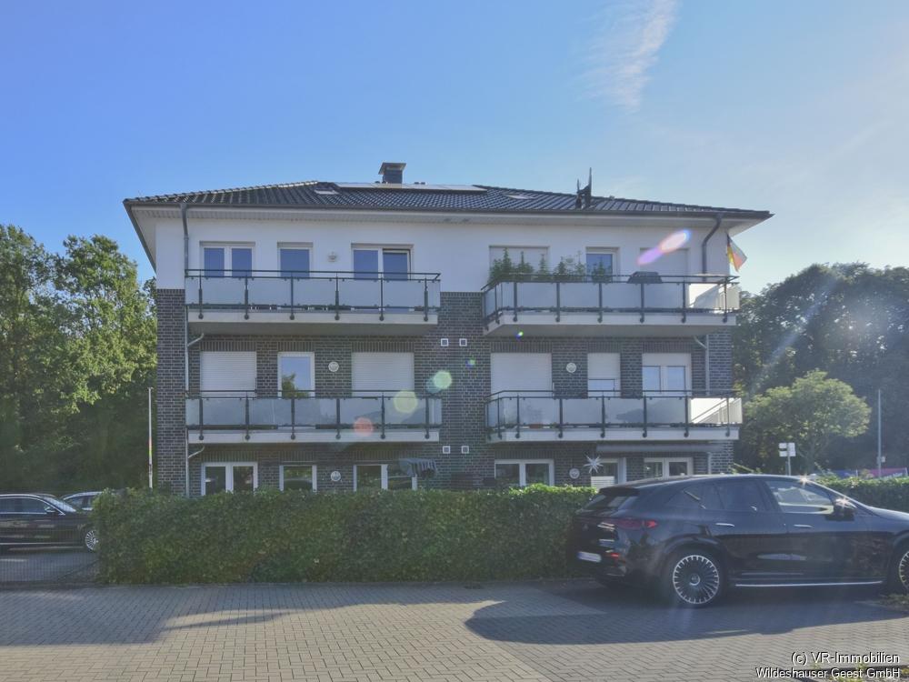 3 ZKB Wohnung mit Balkon und ausgebautem Dachboden - Photo 4