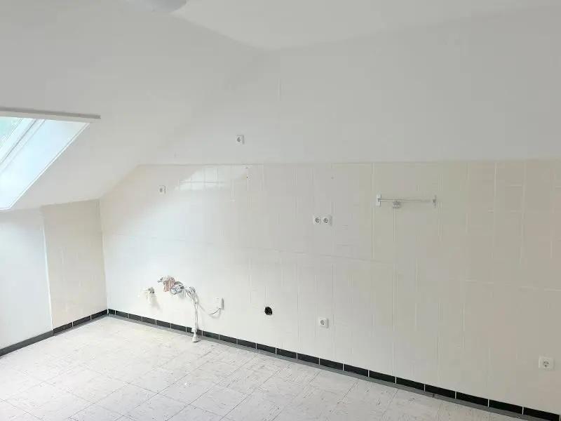 Gepflegte 3 Zi.-Wohnung mit Balkon gegenüber Bathildis-Krankenhaus / Nähe Phoenix (1011/09) - Foto 1