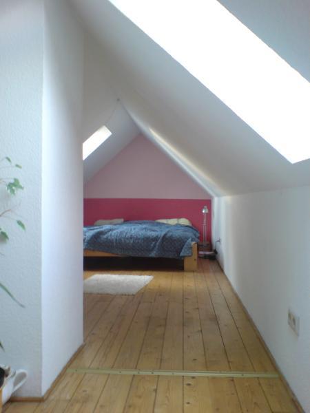 Galerie-Whg. / 3 Zi-Dachgeschoss-Whg. in zentraler Lage - Photo 2