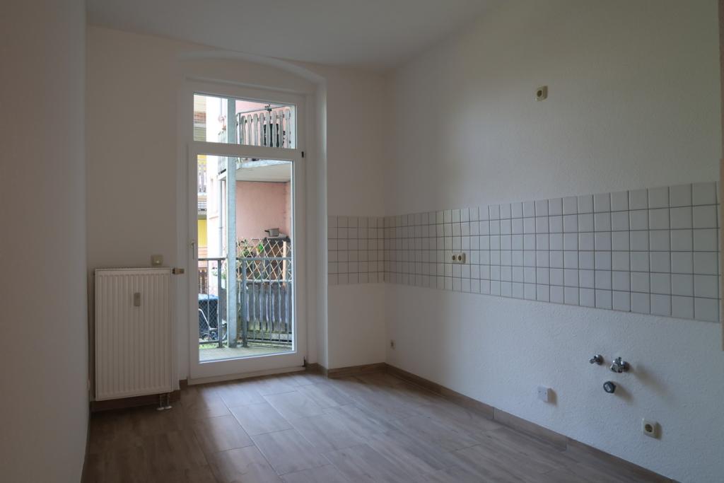 Schöne 2-Zi.-Maisonette-Wohnung mit zwei Balkonen! - Photo 2
