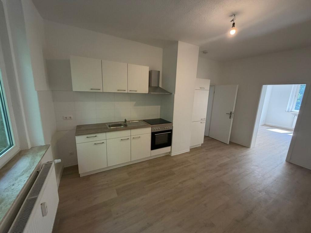 Neu renovierte 2-Zi.-Wohnung mit Küchenzeile - ruhig und zentrumsnah! - Foto 2
