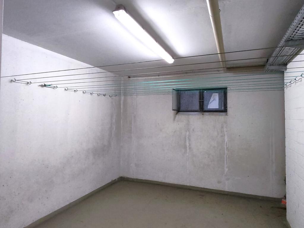 Schöne, renovierte 4-Zimmer-Wohnung mit Balkon! - Photo 4