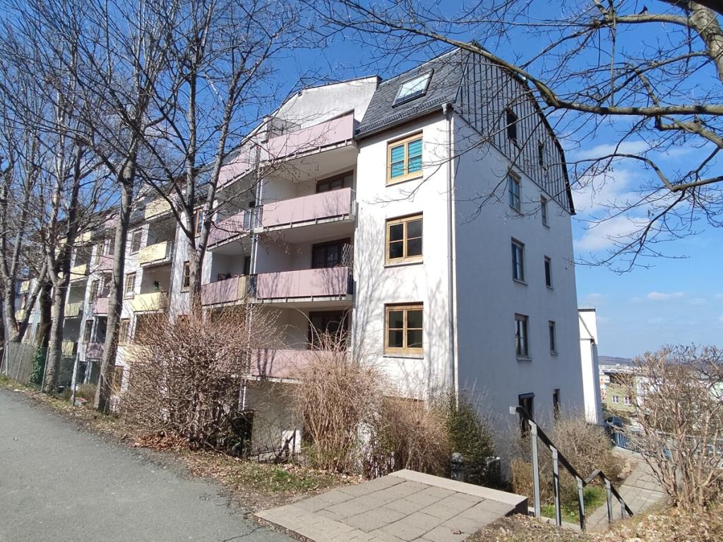 Gemütliche 2-Zimmer-Dachgeschoss-Wohnung mit Loggia! - Foto 4