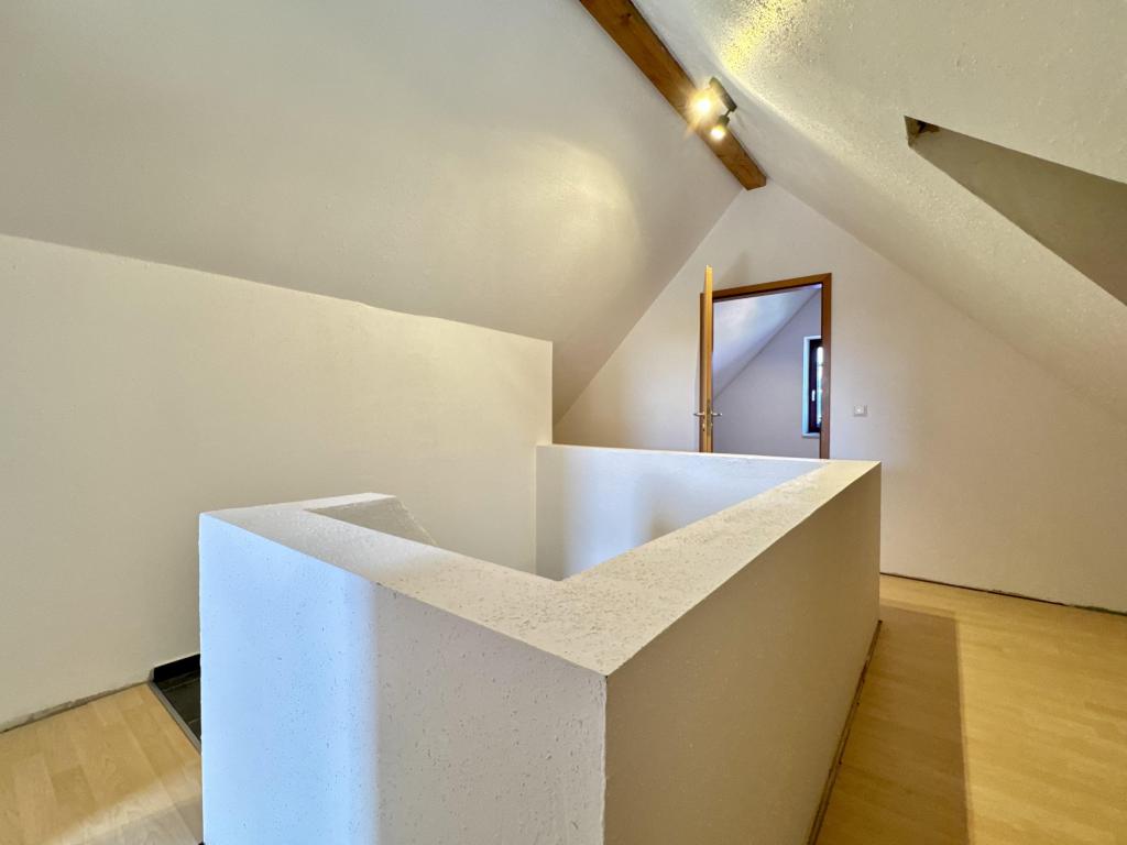 Flur (ausgebauter Dachboden)
