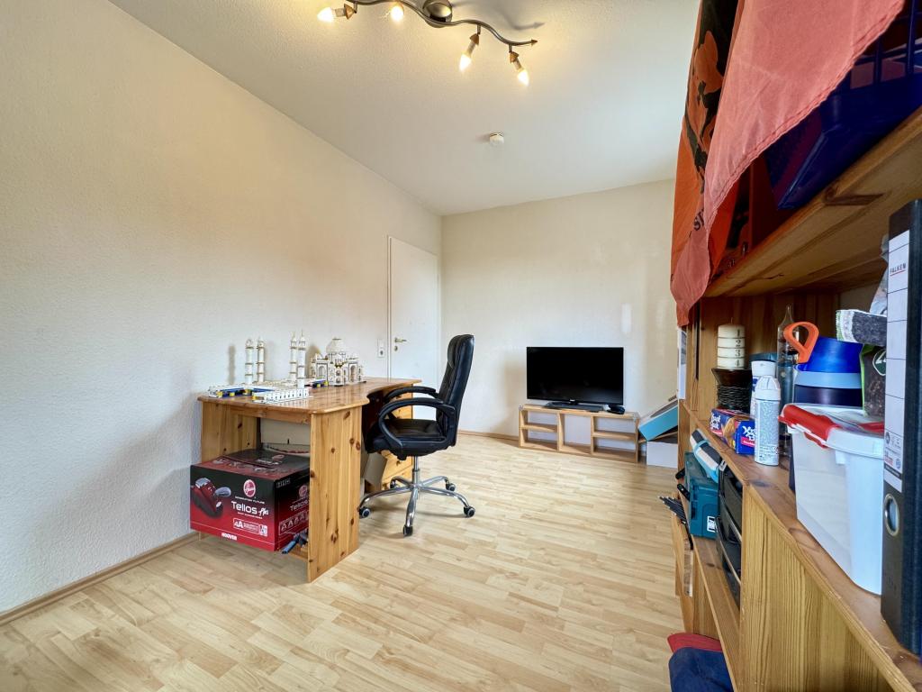 Kinderzimmer/Büro