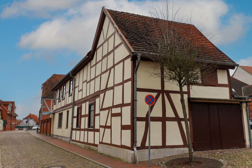 Straßenansicht