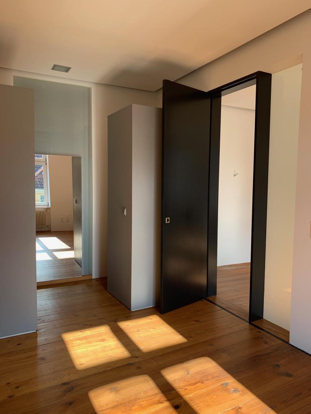 Gästezimmer mit begehbarem Kleiderschrank