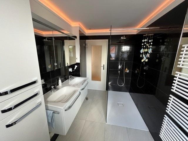 Tageslicht Wellness Duschbad