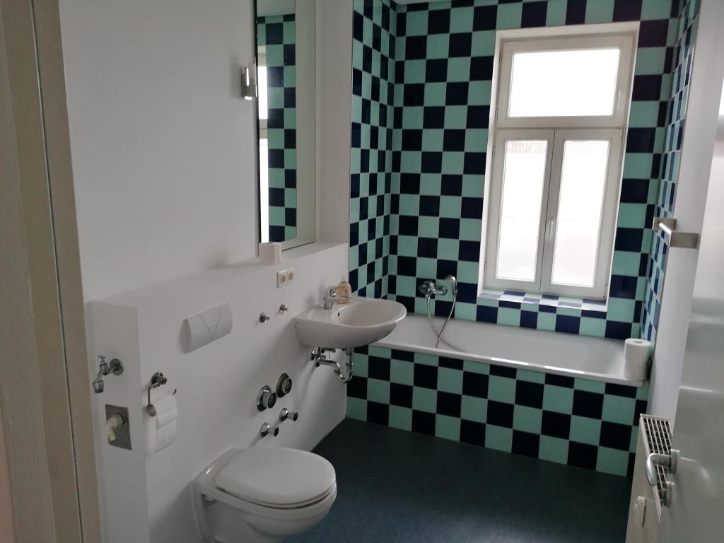 2-Raum-Wohnung mit Balkon in attraktiver Stadtlage - Photo 3