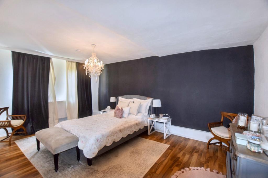 Schlafzimmer 1.OG