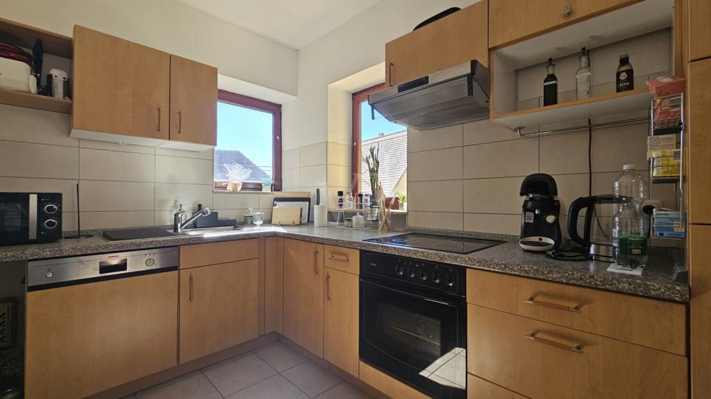 Gemütliche 2-Zi-Dachgeschosswohnung im Herzen der Altstadt - Photo 5
