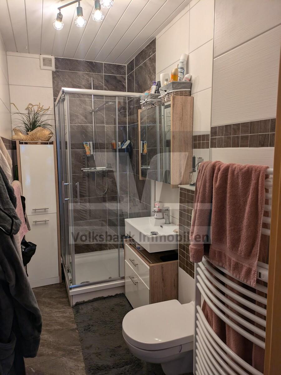 Badezimmer EG Vorderhaus