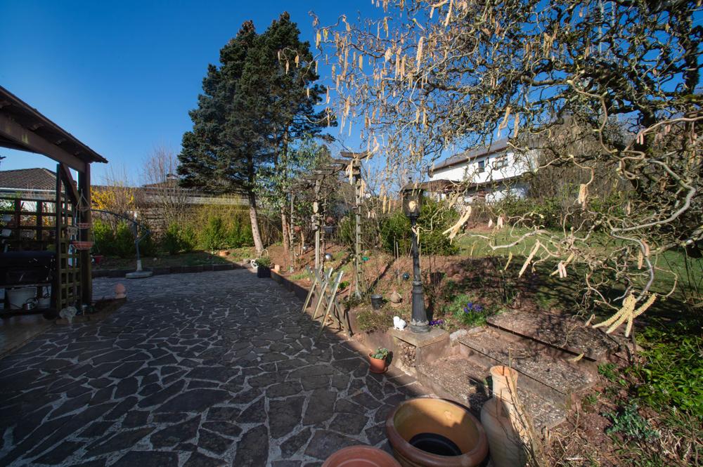 Garten und Terrasse 