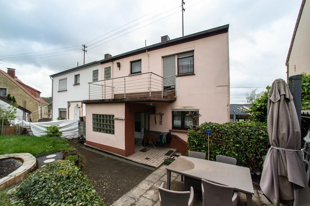 Rückansicht und Eingang