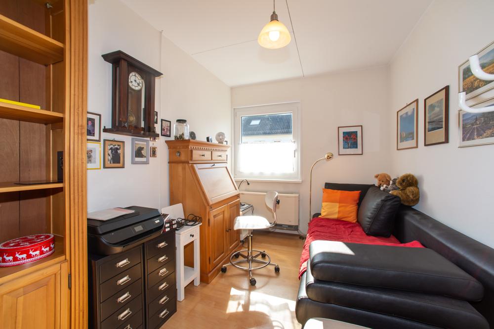Büro EG