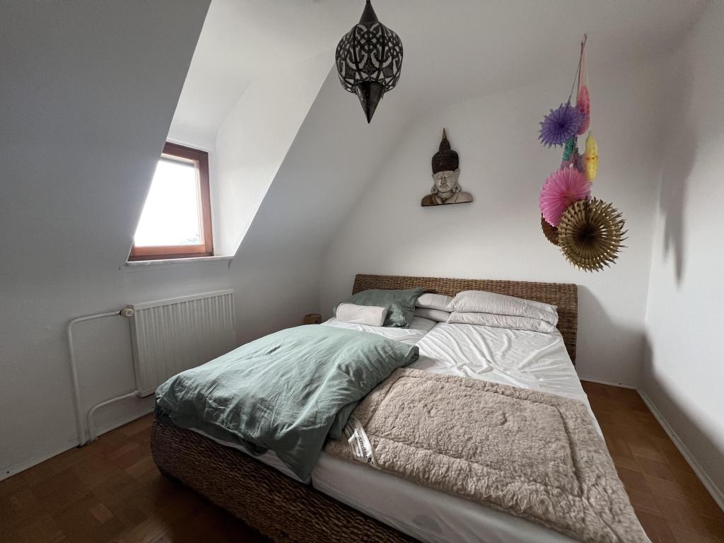 Schlafzimmer (OG)
