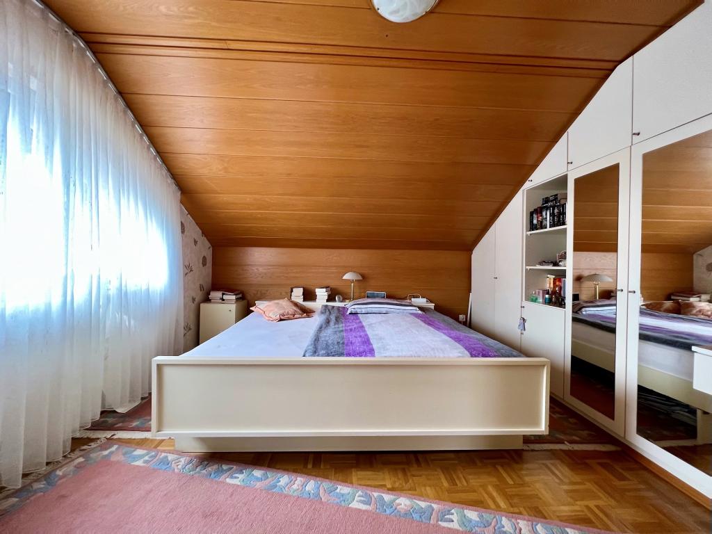 Schlafzimmer (OG)