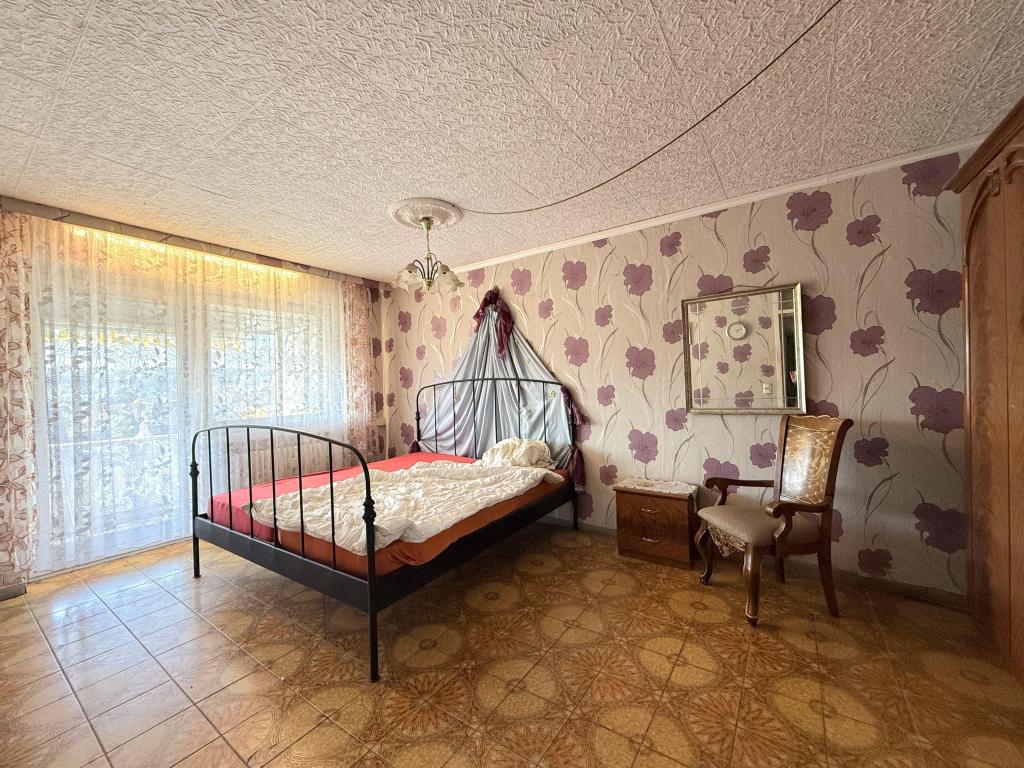 Schlafzimmer 1 EG