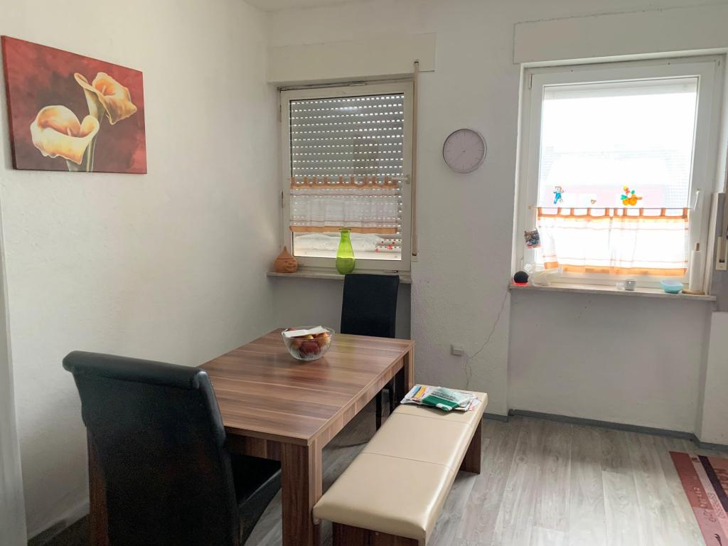 Helle 3-Zimmer-Wohnung mit Einbauküche und Stellplatz in Bretten - Photo 3