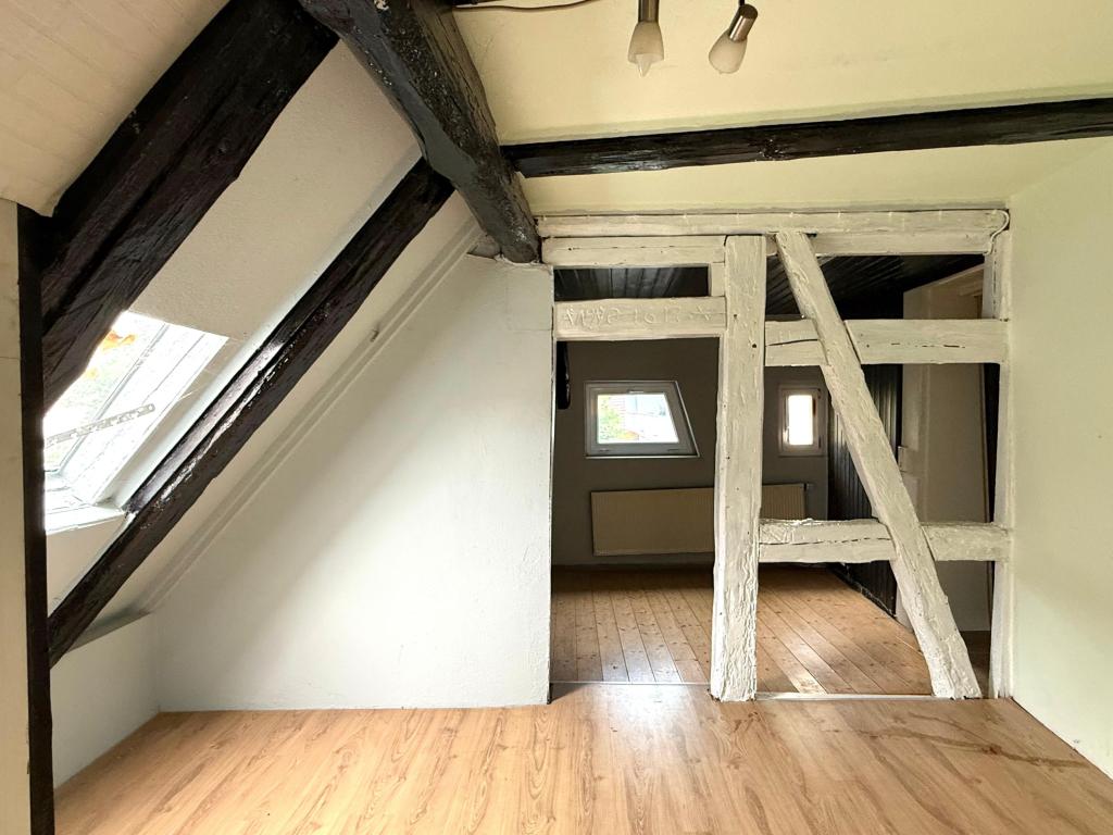 Einfamilienhaus Bretten-Kernstadt mit vielen Räumen - Foto 4