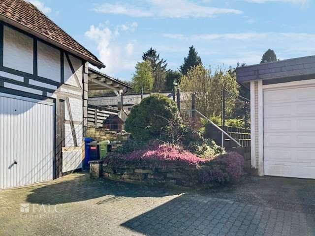 Eingang Garten u. Carport