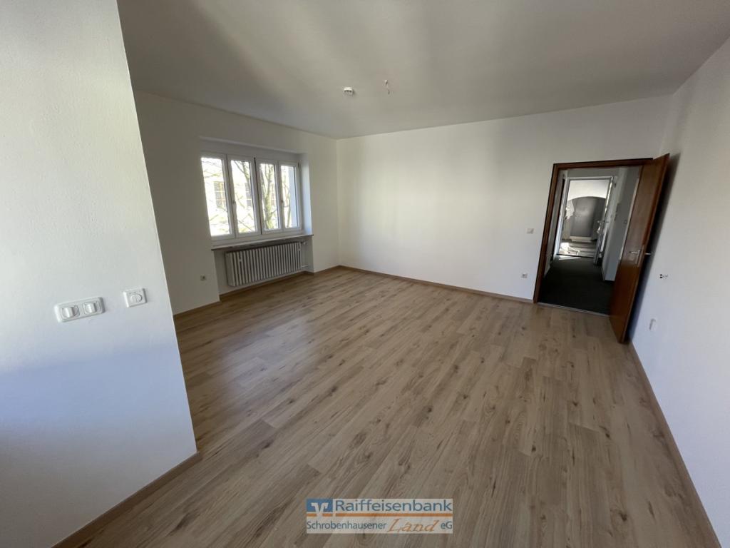 Einfach riesig! Große Räume in der Stadtmitte! - Photo 2