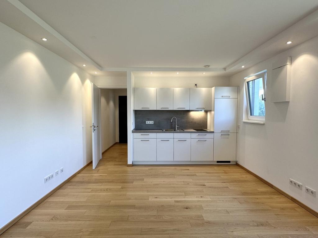 Einpersonenhaushalt gesucht: Moderne 1-Zimmer Erdgeschosswohnung - Foto 2