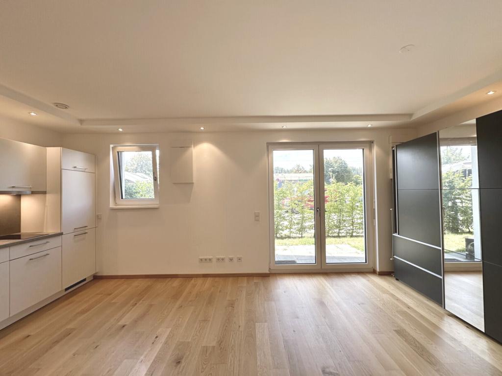 Einpersonenhaushalt gesucht: Moderne 1-Zimmer Erdgeschosswohnung - Foto 1