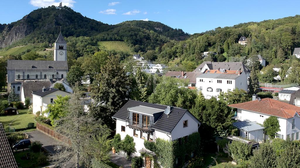Hausansicht - Drohnenaufnahme