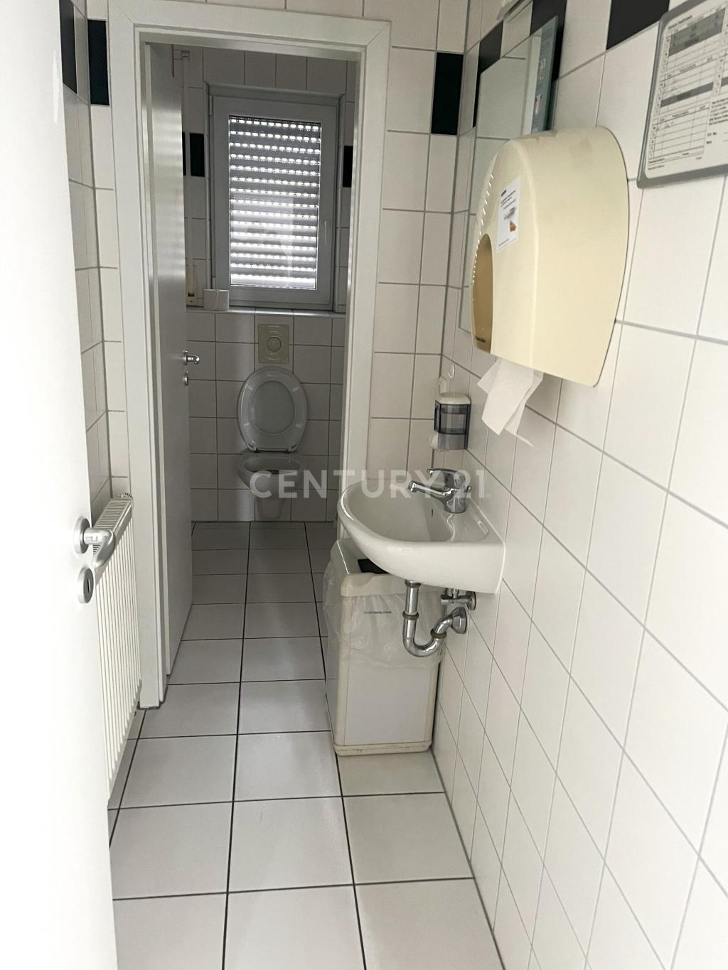 WC 1