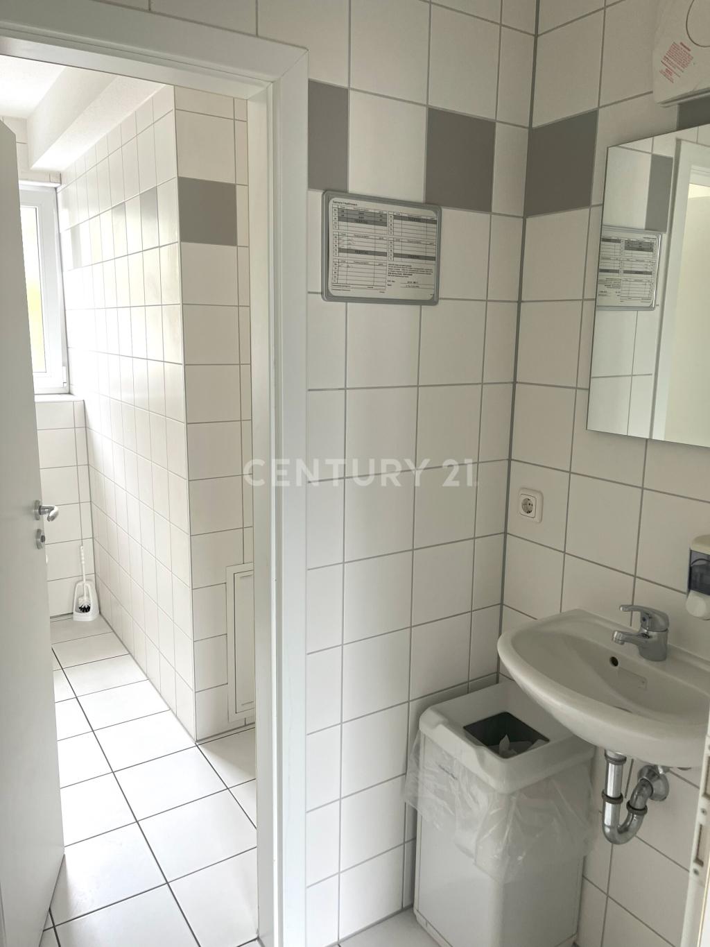 WC 2