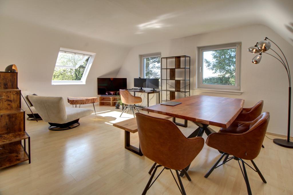 HTI | Gemütliche Dachgeschosswohnung in Bad Homburg nahe Kurpark und Taunus Therme - Foto 3