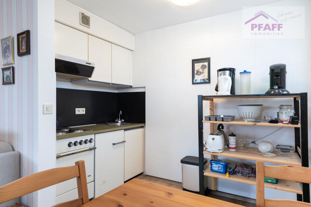 Zuhause ankommen in der Rhönstrasse in Schönwald! Möblierte 1 Zi.-Whg. mit Einbauküche + Stellplatz - Photo 4