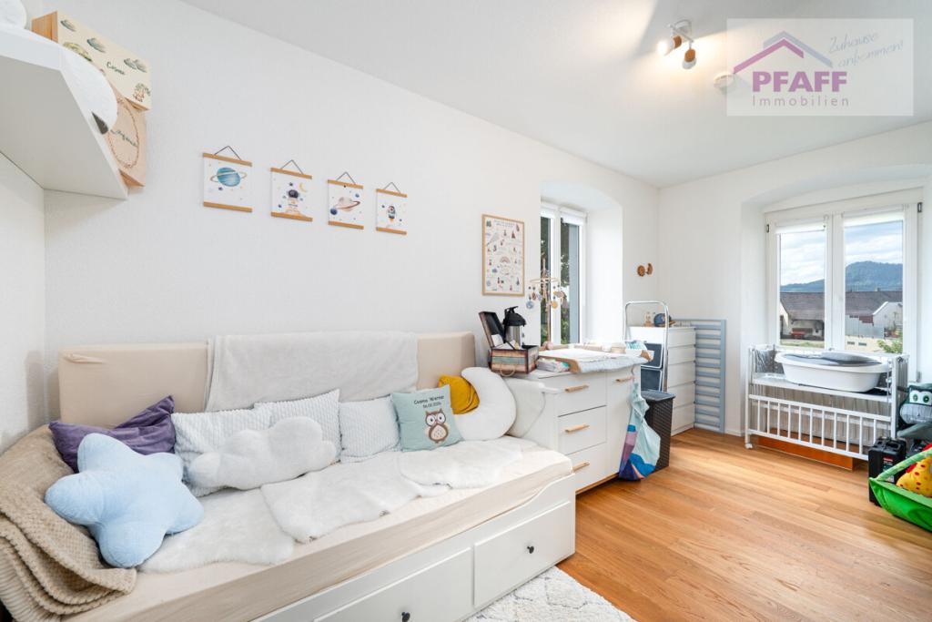 Zuhause ankommen in Ehingen! Schöne 4 Zimmer-Maisonettewohnung mit Stellplatz und Einbauküche - Foto 5