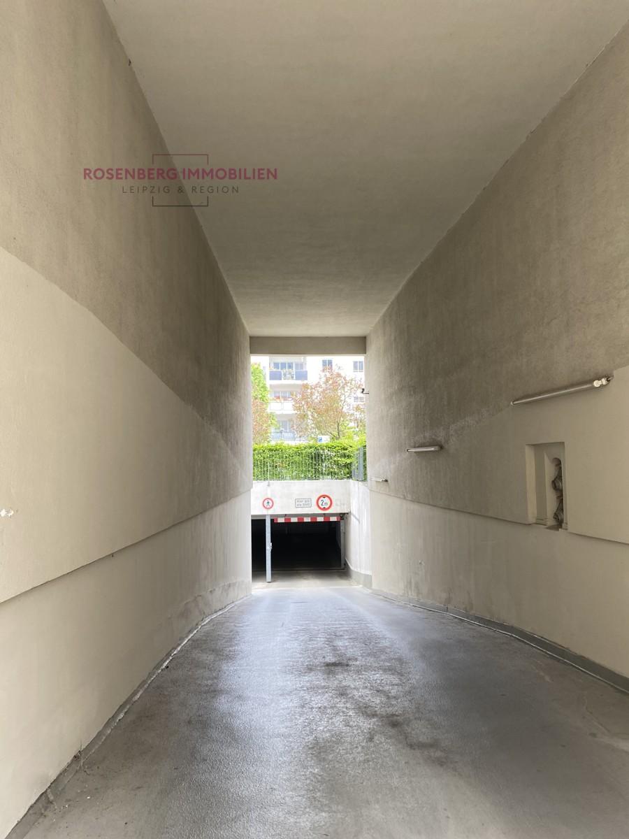 Einfahrt von Emilienstraße