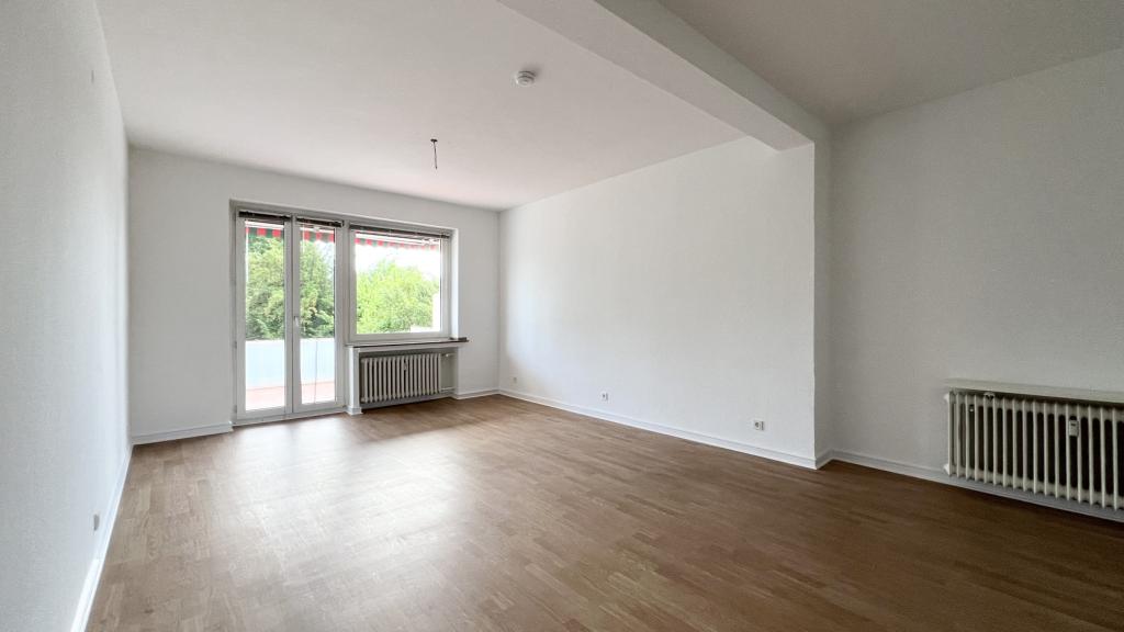 Sanierte 4-Zimmerwohnung mit Altbaucharme und Gartenblick in Bensberg ! - Photo 5