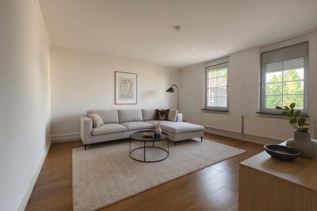 2. Zimmer Obergeschoss - virtuell möbliert