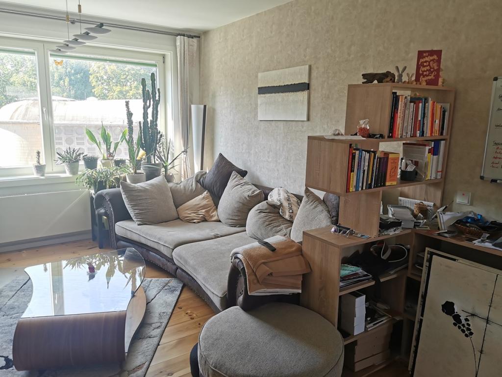 4 Monate zur Untermiete für eine Person - schöne, möblierte 2-Zimmer-Wohnung mit Balkon im Wedding - Photo 1