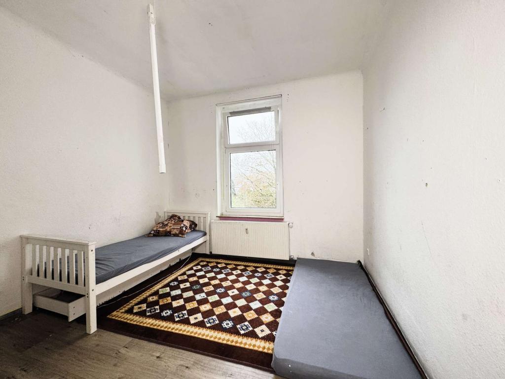 157 - 2.OG li - Schlafzimmer 2