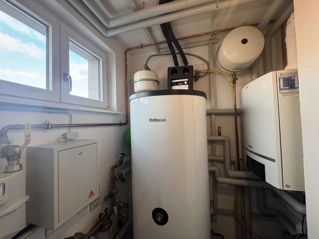 Gaszentralheizung - Gewerbeteil (1)