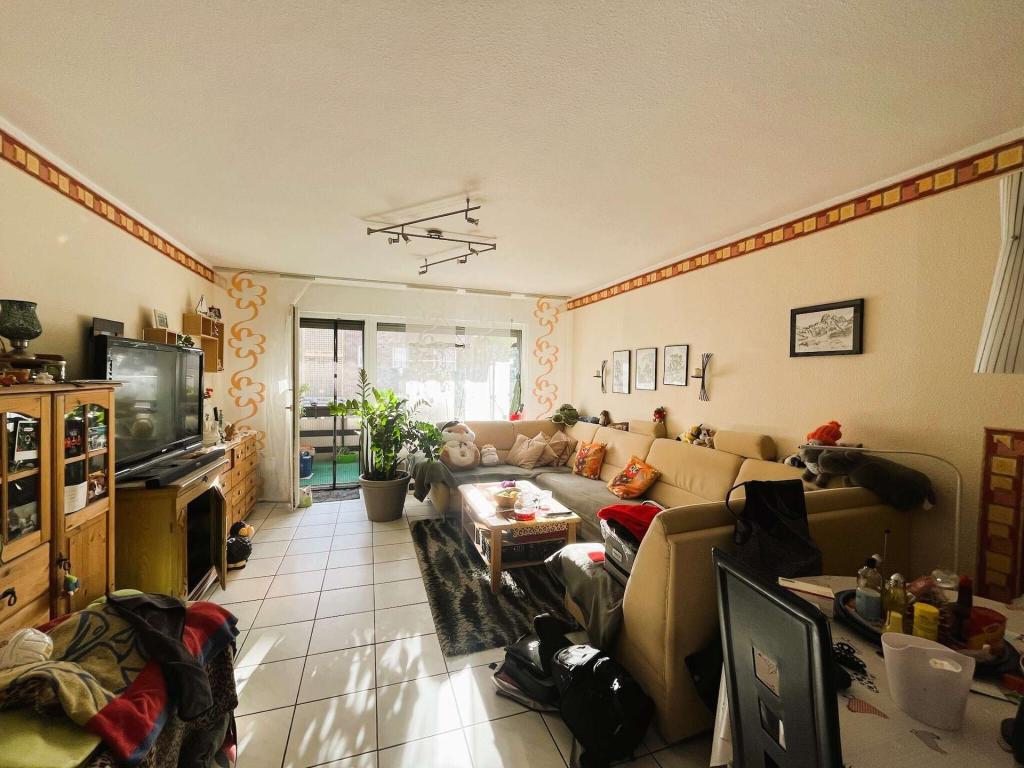 1.OG rechts - Wohnzimmer