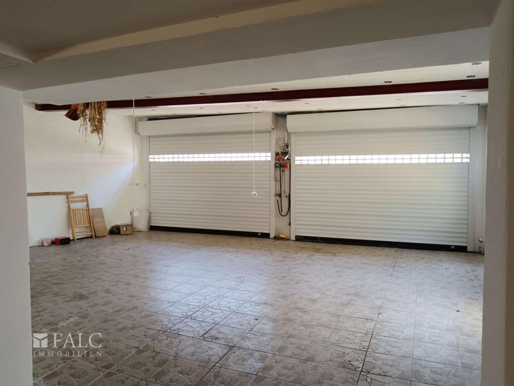 Doppelgarage angebaut