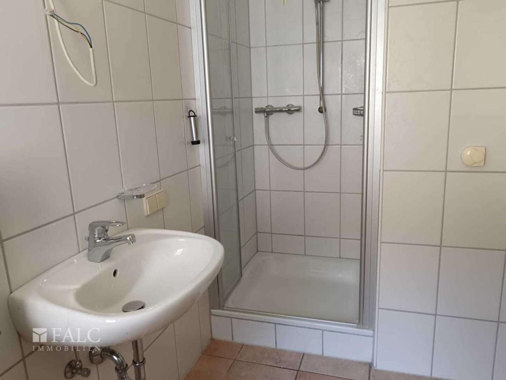 Duschbad 2