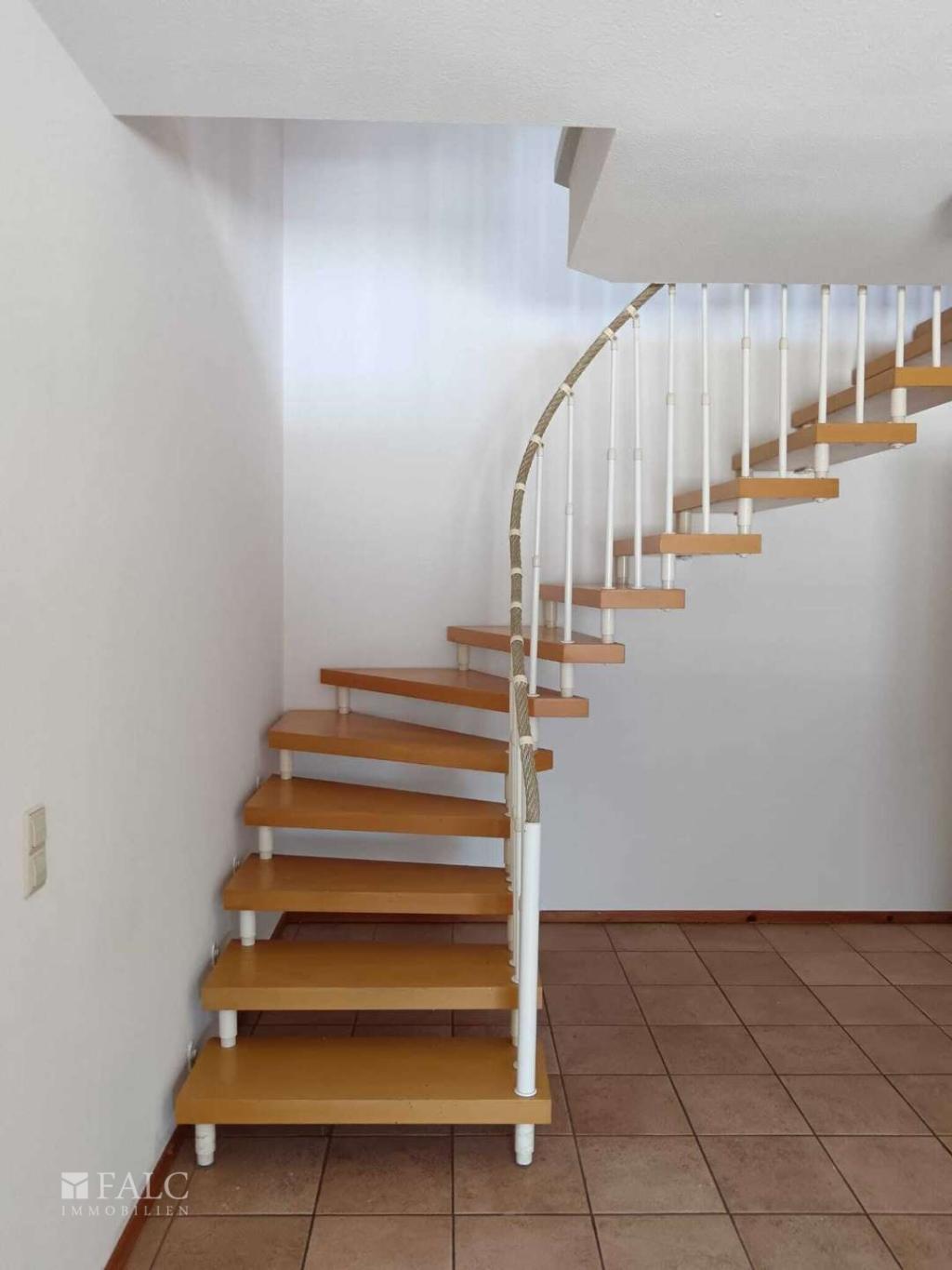 Treppe zu OG