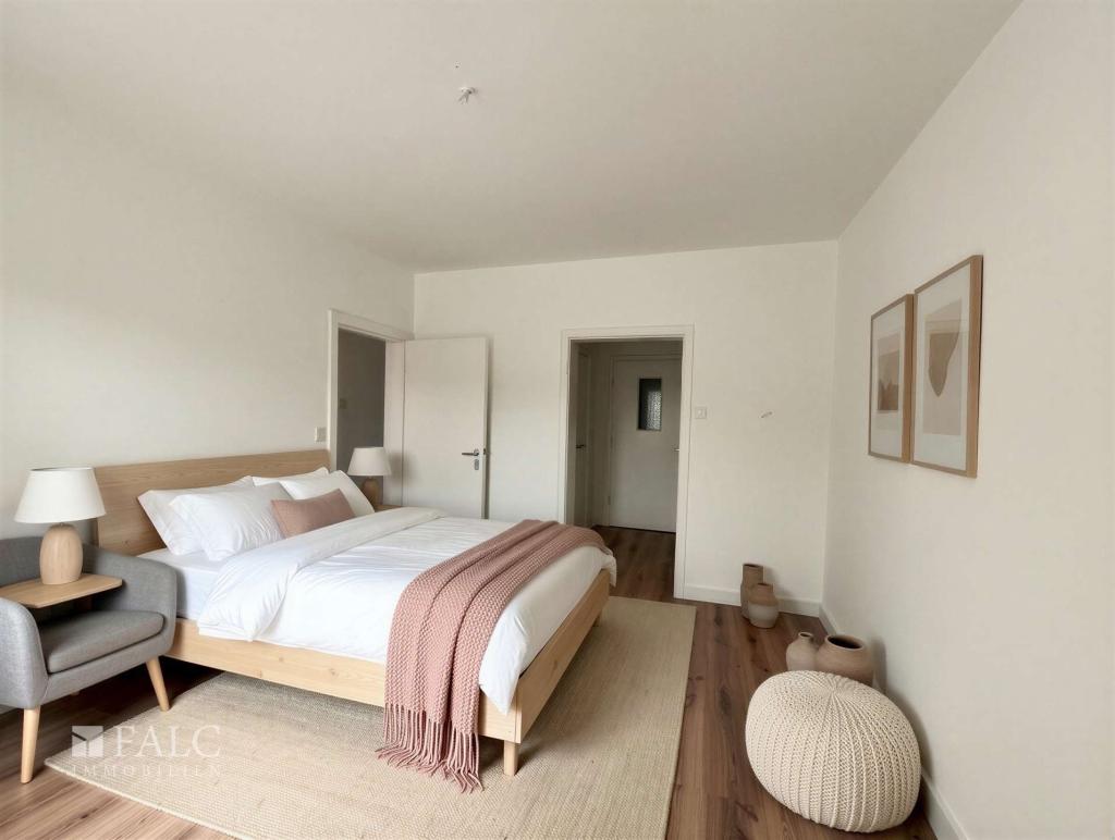 Gepflegte 4-Zimmer-Wohnung mit Balkon und Masterbad in Rüttenscheid - Photo 2