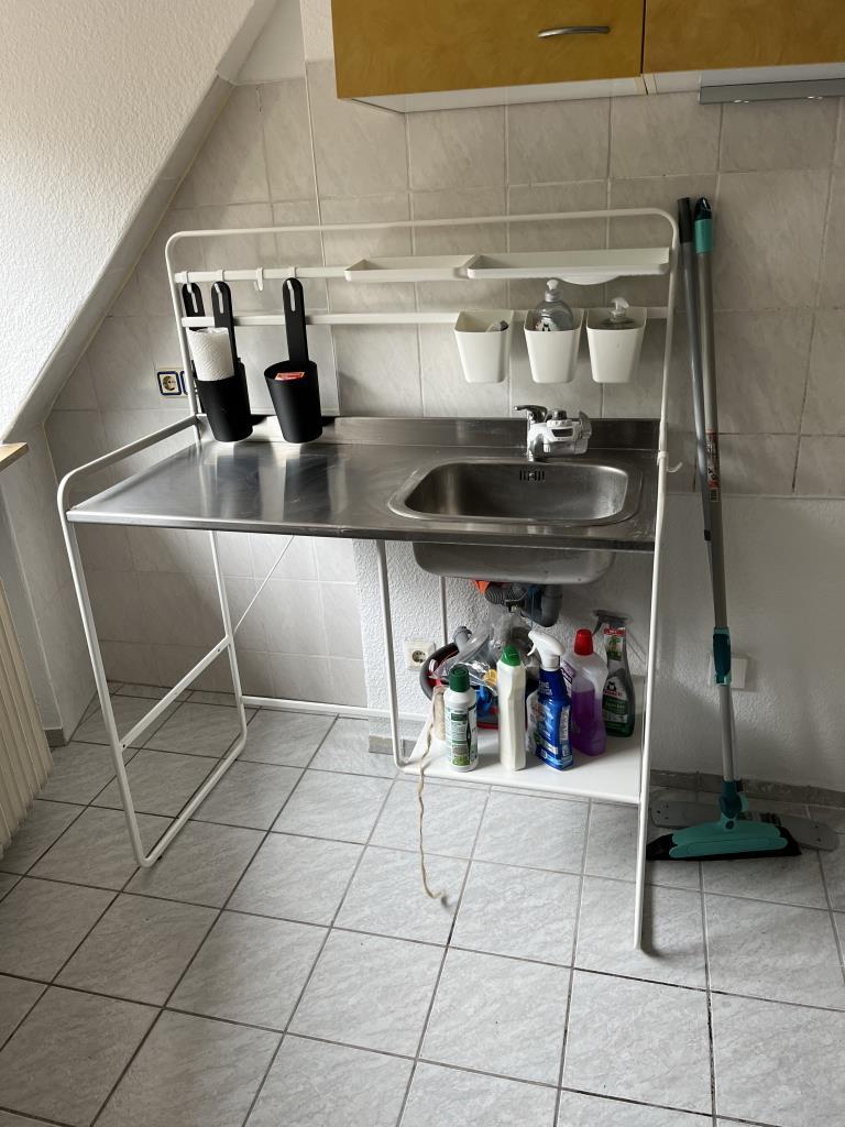 Geräumige 1-Zimmerwohnung in der Altstadt - Direkt beim Neuen Museum - Photo 4