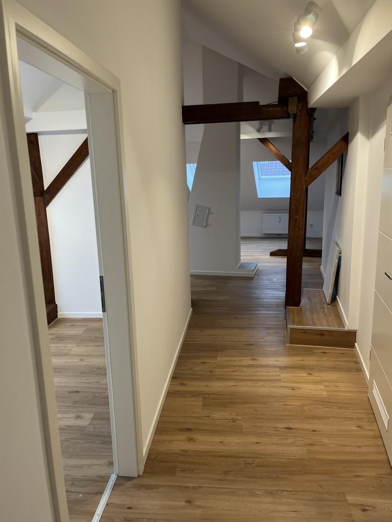 Helle 2-Zimmerwohnung - Frei - DG - Duschbad - Einbauküche - Renoviert - Kein Aufzug - Photo 5