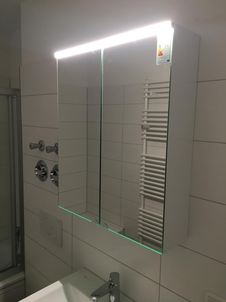 2021 renovierte 2-Zimmerwohnung - Balkon - Neue Elektrik - Neues Bad - Foto 4